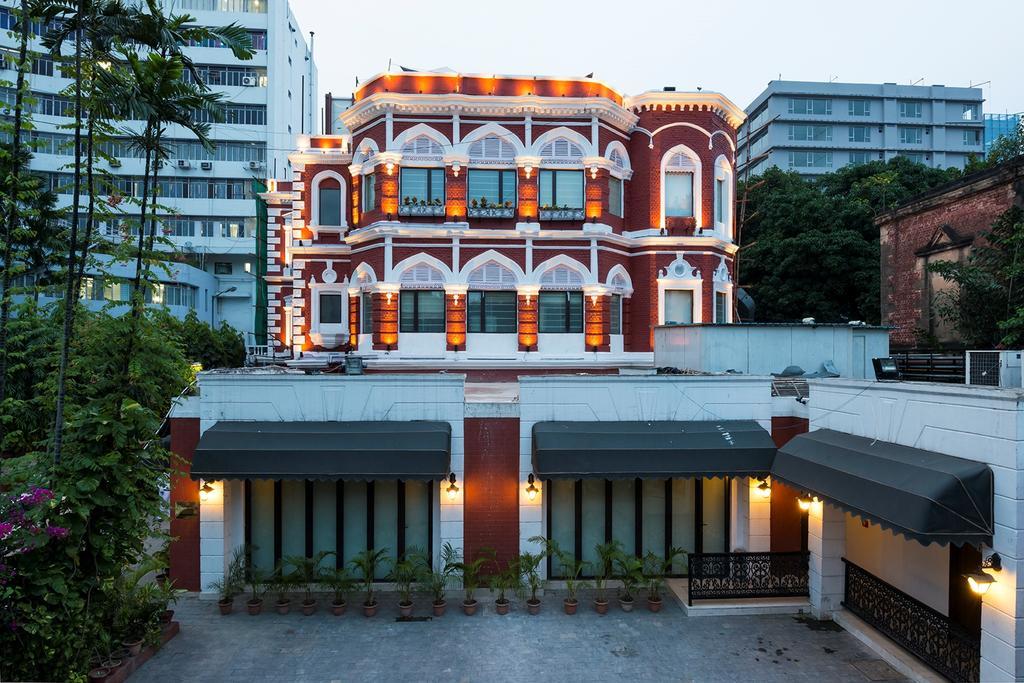 The Astor Hotel Kolkata Exterior photo